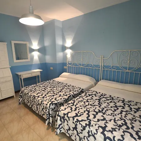 Centro De Lloret 8 People Apartment Lloret de Mar