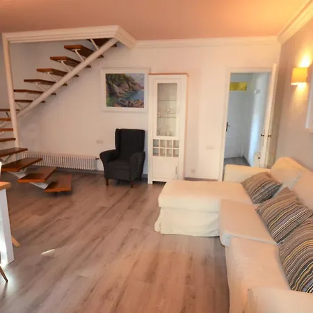 Centro De Lloret 8 People * Lloret de Mar