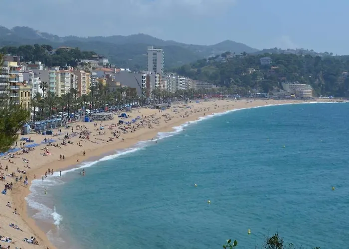 דירה Centro De Lloret 8 People